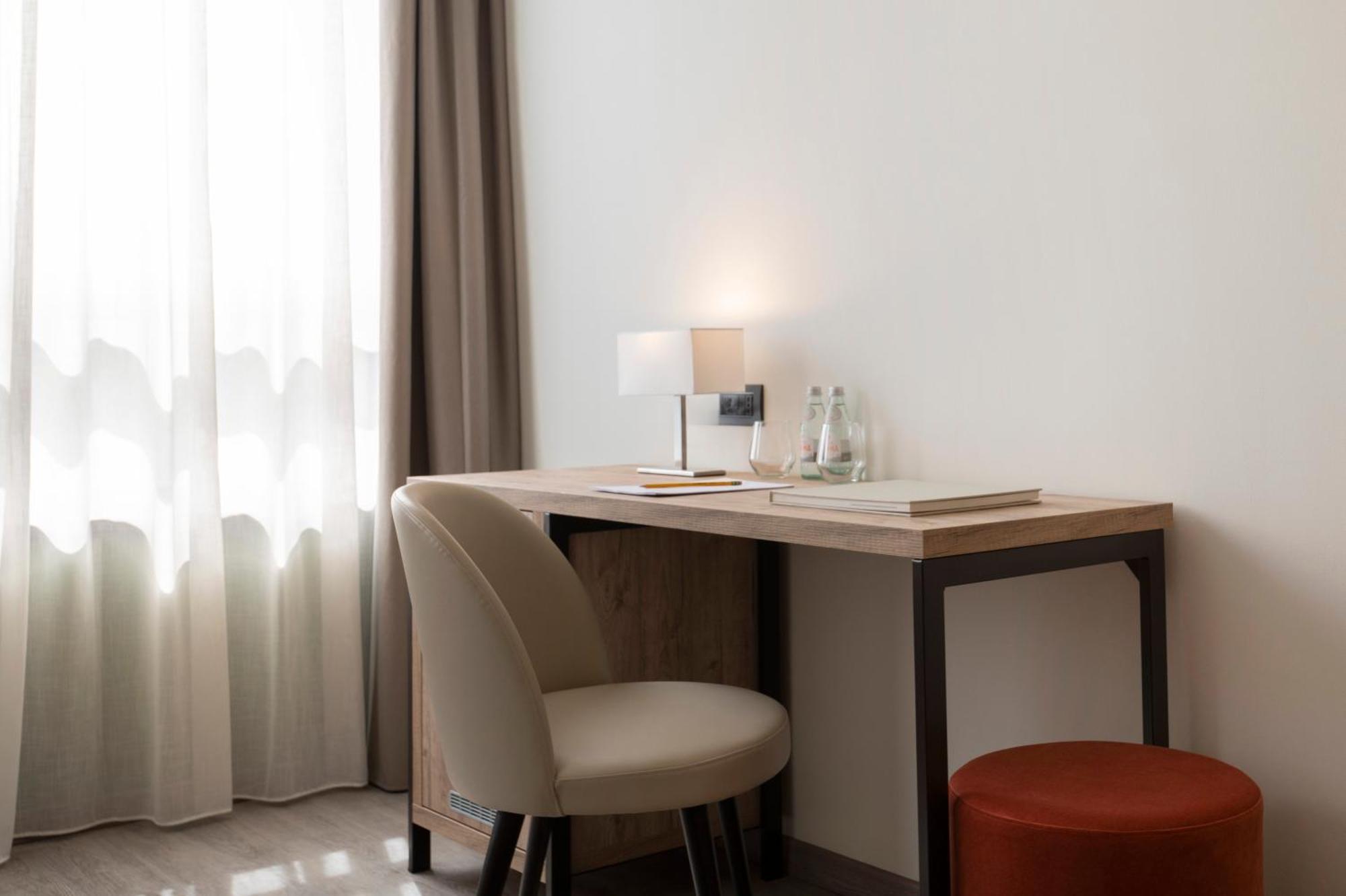 Hotel Plaza San Martino Siccomario Bagian luar foto